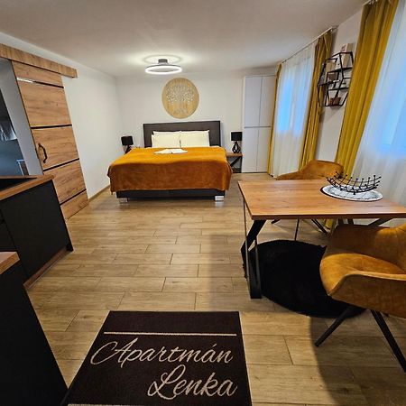 Apartmany Lenka Besenova 104 Eksteriør billede